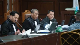 Fakta Persidangan : Adanya Indikasi Konflik Kepentingan dalam Penentuan pemenang Tender Perkara Dugaan Korupsi Tata kelola Pertamina Periode 2019-2023