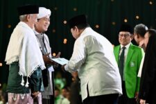 Ijtima Ulama Indonesia Serahkan Rekomendasi kepada Presiden Prabowo, Tegaskan Dukungan Mengawal Pembangunan Nasional