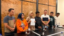 Kombes Pol. Teddy Fanani dan Bill Irzano Tempuh Jalur Damai Akhiri Perselisihan Diselesaikan Secara Kekeluargaan