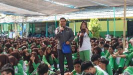 JAKI di SMAN7 : Kasi Penkum Sampaikan Edukasi Hukum dan Pentingnya Membangun Kesadaran Hukum Sejak Dini 