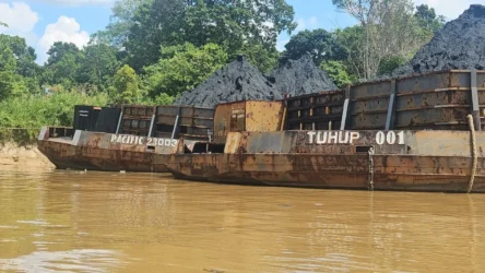 BPA Kejaksaan RI Umumkan Rencana Lelang Benda Sitaan PT AKT yang Berada di Area Jetty PT AC