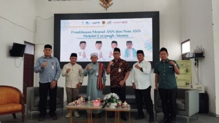 Dinas Koperasi,UKM Kalsel Bina Mental dan Spiritual Seluruh Pegawai  Melalui Ceramah Agama 