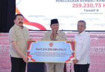 Jaksa Agung Serahkan Rp13 Triliun Lebih Denda Adminstratif dan Penyelamatan Keuangan Negara kepada Menkeu 